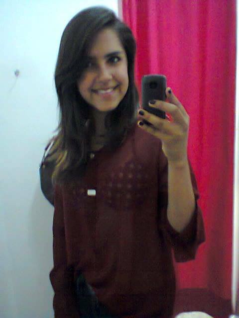 Familia ♥ Sertanejo ♥ Para sempre ♥ Amigos ♥ Deus ♥ O sucesso é um professor perverso. Ele seduz as pessoas inteligentes e as faz pensar que jamais vão cair...