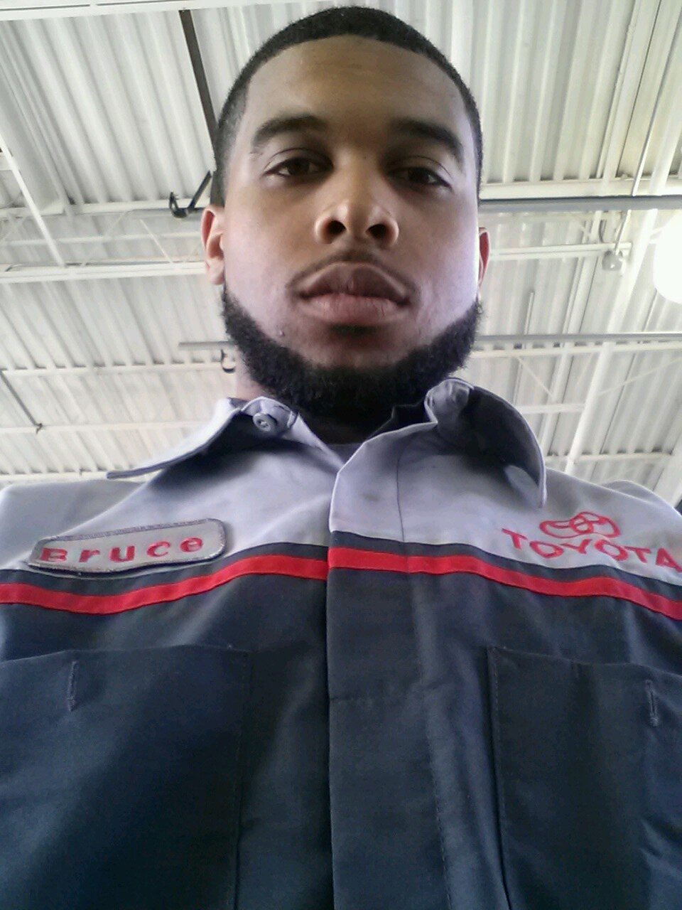 BUILT_STRONG13's profile picture. I Can Only Be Me