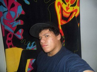 bloody clown is back and horny than any clown well ever be i will do what ever a juggalette want if they want the fun on.i bringer of most juggulos in my town