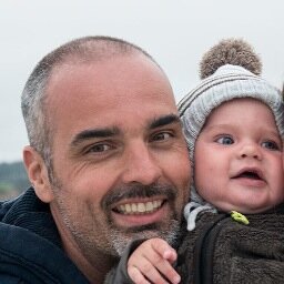 CMO & Founder of ONiO
