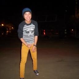 IrikomutzRicho's profile picture. aq harus bisaa maju dan berjuang demii masaa depan ku yg   tentram