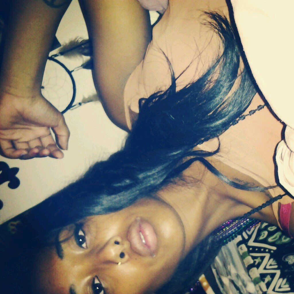 JaemiTheBeauty's profile picture. Your Daddy calls me Mommy.