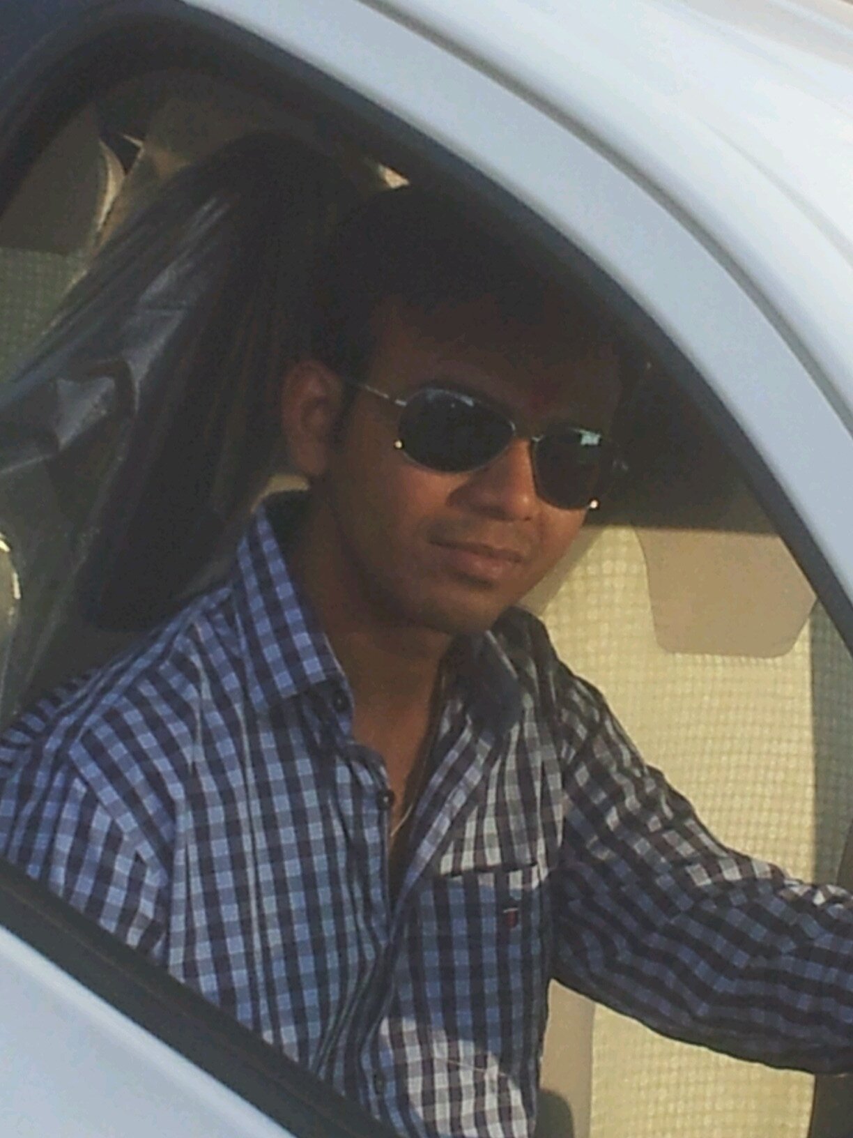 Singer, Engineer, Entrepreneur,  Science & Innovation lover, Foodie, Movie Buff etc..... Work in Progress !!!