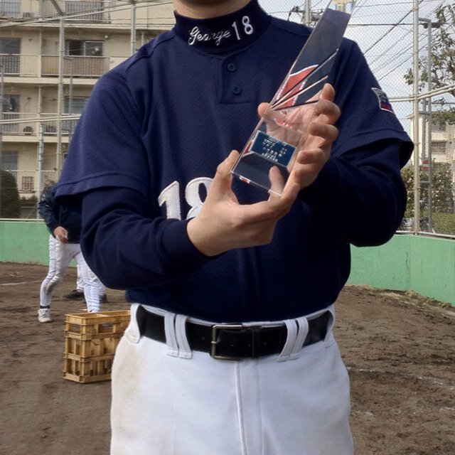 Yama Taka 最近はコロナ関連のつぶやきばかりだったので 少し楽しいつぶやきを 日産ルークスのcmに豊田 エリー さん なんだか笑える 日産ルークス 日産ルークスcm 豊田エリーさん