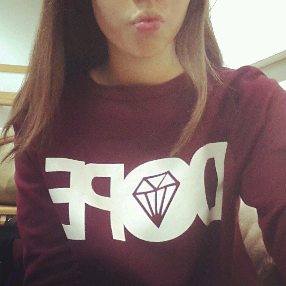 JennyJoanne99's profile picture. 