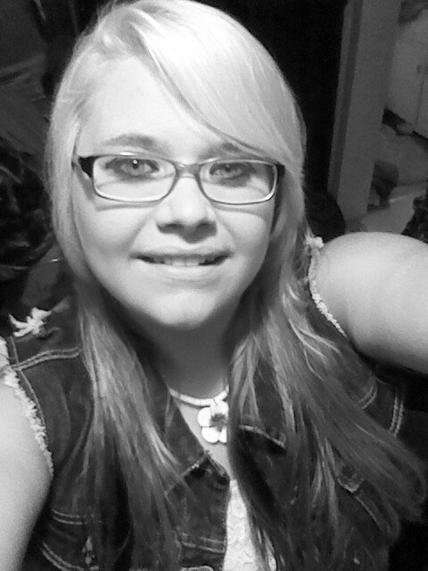 Well ...im a full time college student. Going through the Criminal Justice course ar SWCC. I love my family & friends, hunting and horsebackridin and 4wheelers.
