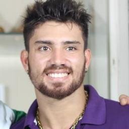 Um jogador de Futebol a serviço de Deus.                    

http://t.co/oFXxnkBE