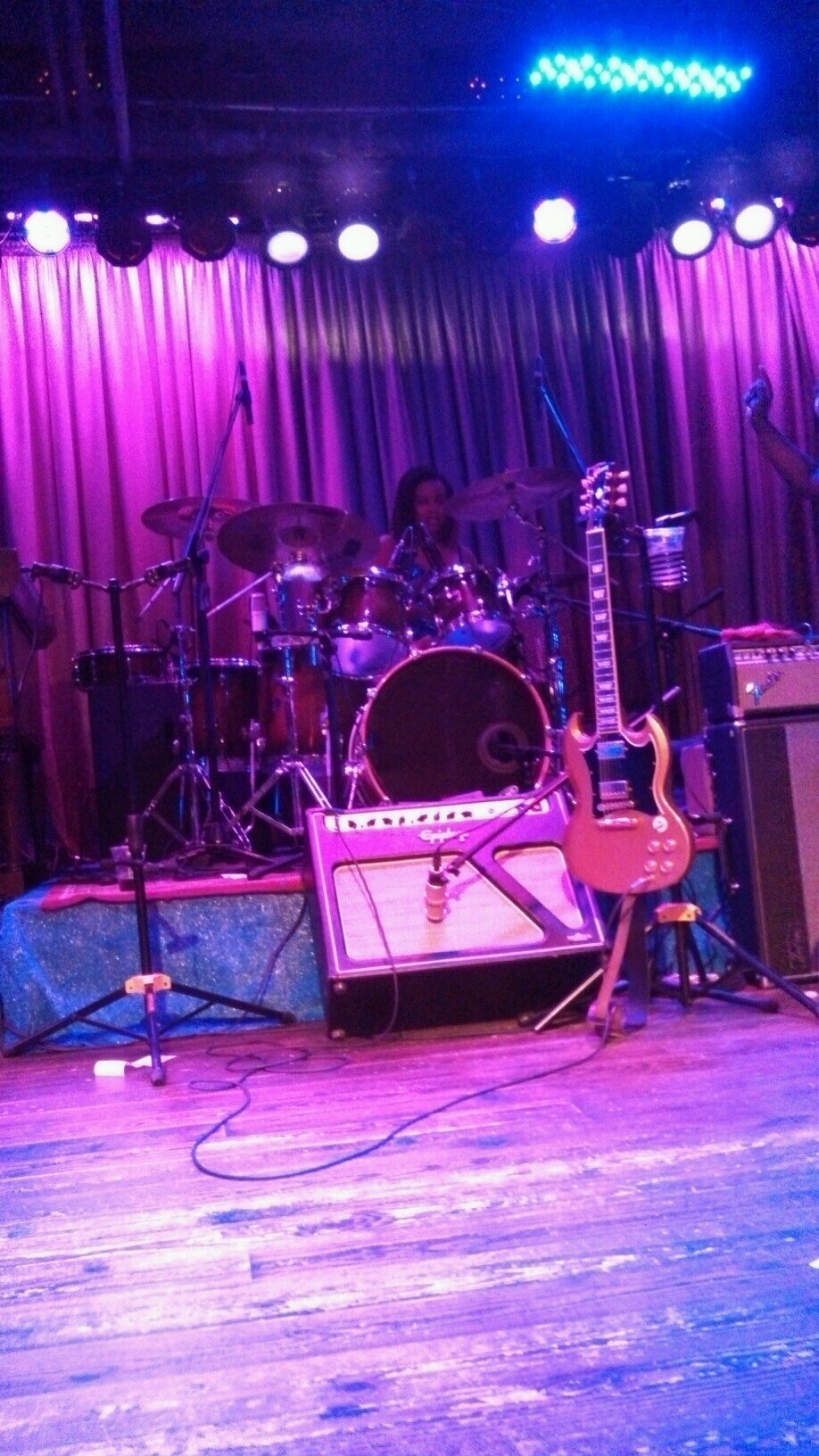 BreeNF16's profile picture. I love it when you call me miss breezy.