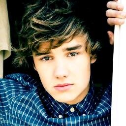 Hi,I am 15 years old!
I am Directioner!

Liam love ya xoxo