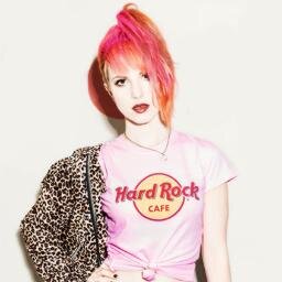 feerfuuentes's profile picture. -PARAMORE - FALL OUT BOY - MUSE - LADY GAGA- 30 SECONDS TO MARS-