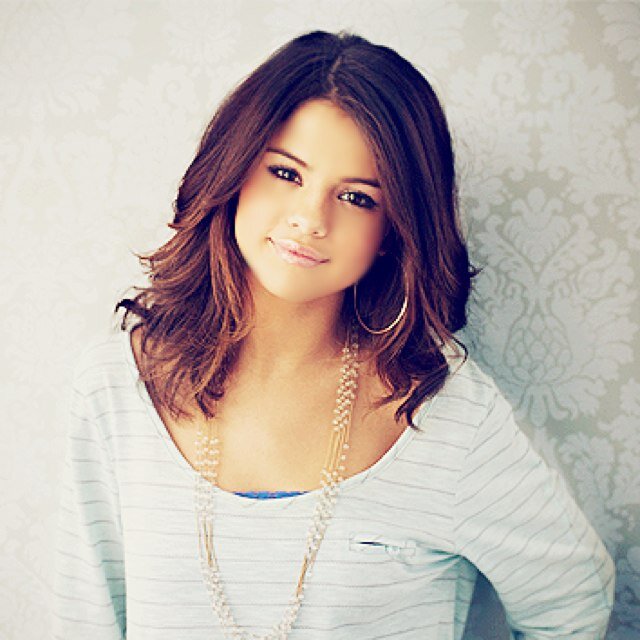 Vampire||Taken by #Rory||Best friend of Jesse||Sweet,fun, may just be amazing or a dream.