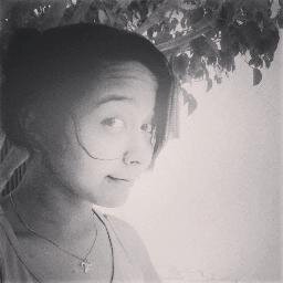 “O que me atormenta é que tudo é “por enquanto”, nada é para “sempre” Instagram: http://t.co/ZT27zD3uvl