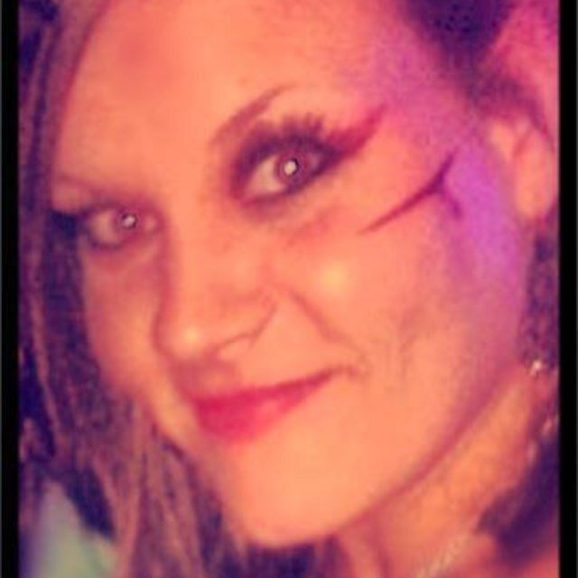 kaliejolyn's profile picture. Love animals, dislike people, im usually angry, and I'm ok with that.