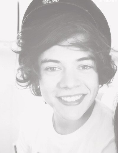 hey if you want this is like a free follow account so you should show me some love @showtimeharry thnx ily lots