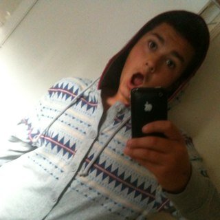 Kaizer32's profile picture. 