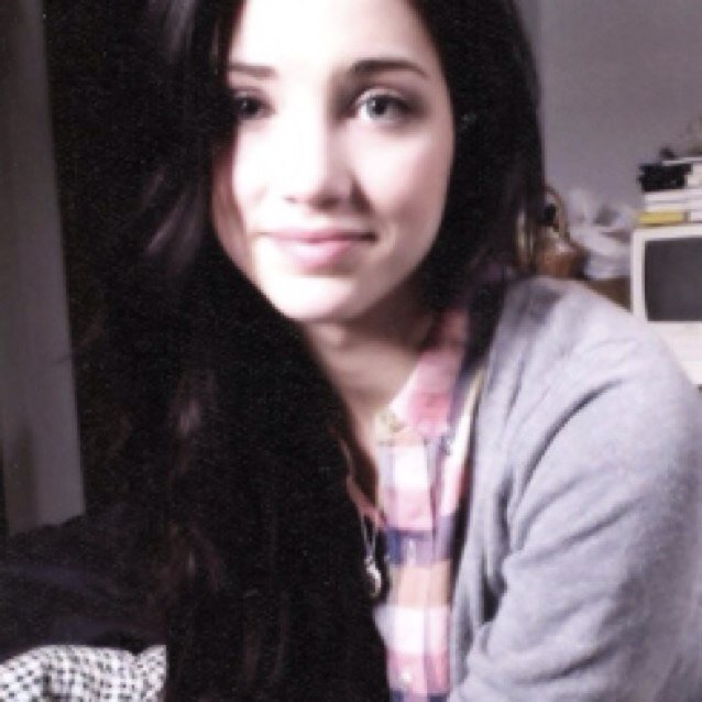 emily rudd|19|model|single|ny.