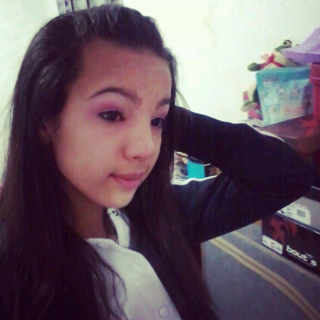 whaats - 967428404        instagram - _viholiveira