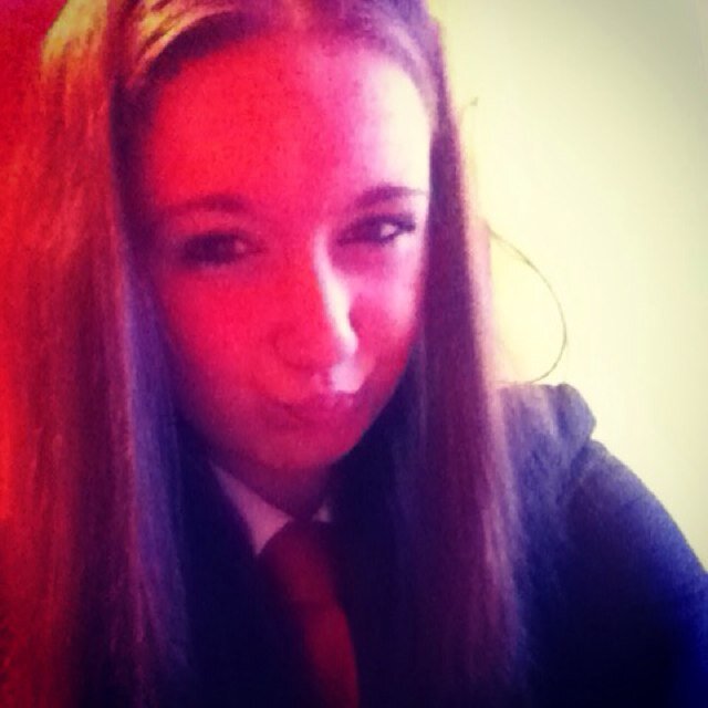 snapchat- chloehighamx instagram- chloehighamxx  bbm- 266015FE