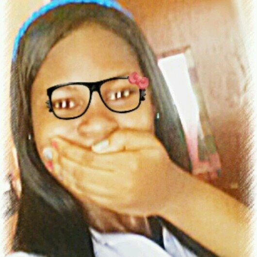 Im cool \(^__^)/, funny, talanted, and mindless!! (Thats all... oh i forget #Misfit)    *I follow back*