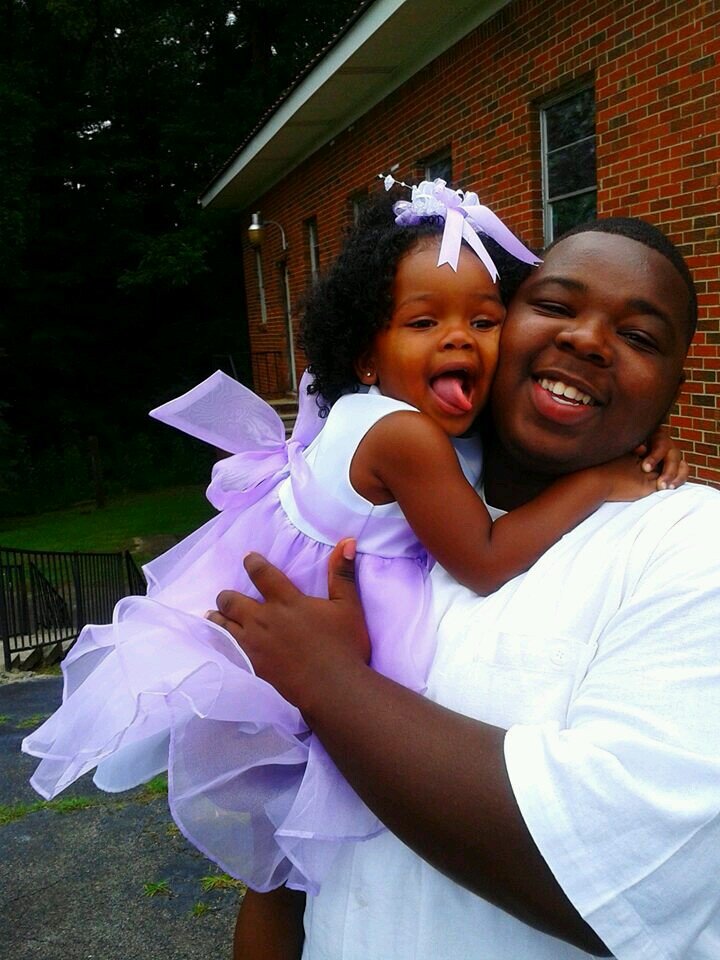 I trust no one N fear no one but GOD  I walk around with my head up high on the road to riches.........