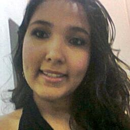 Falar sem aspas, amar sem interrogação, sonhar com reticências, viver e ponto final.