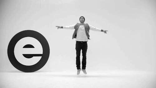 Just a some American kid who loves Examples music!