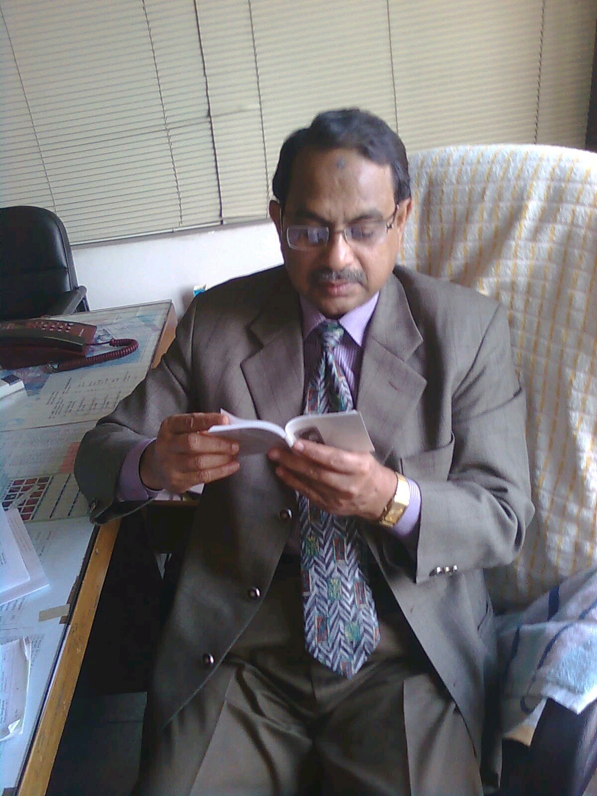 Working in a financial institute since 1983.