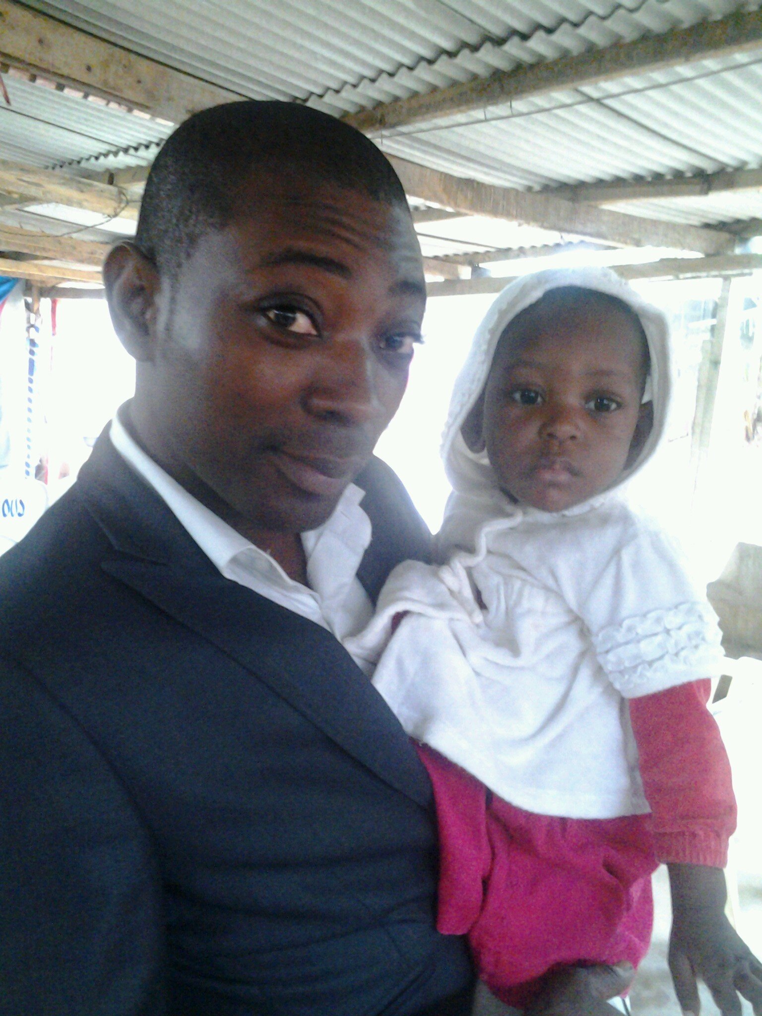 I am a Financial Analyst & Consultant, a discipline of Christ, a soccer pundit, a loving husband and father.