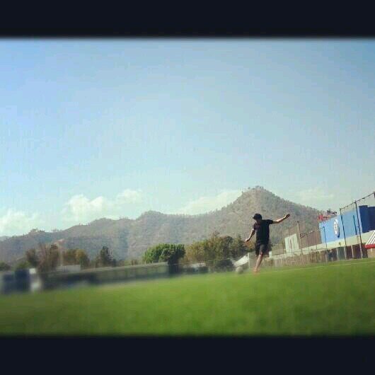 Un_tal_Leo's profile picture. ¿Estas haciendo lo que en realidad te gusta ?....Ing. Industrial ...la música y el baile parte de mi vida