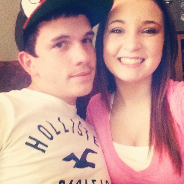sophhhomore | folllllow me | takkenn by @zaccccck97