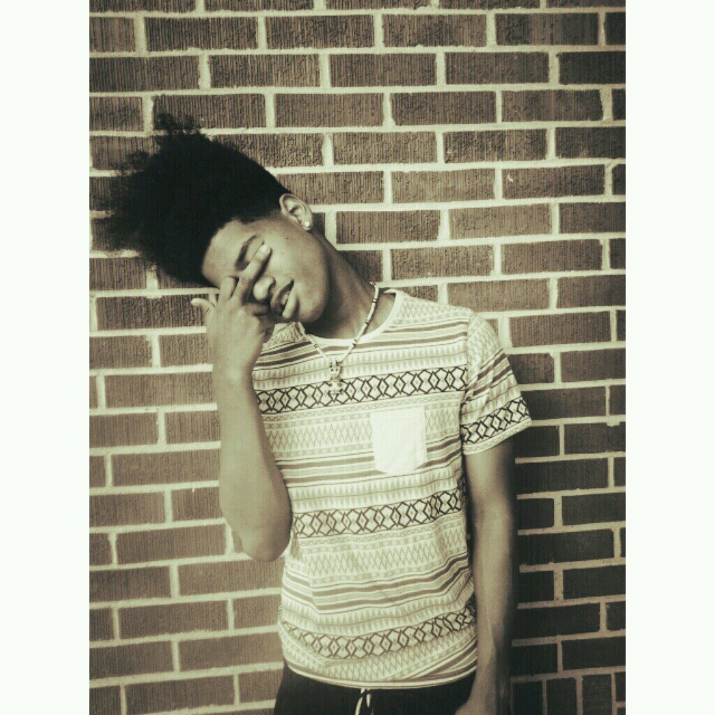 Anotha Athlete With The Looks IG:LilThed_