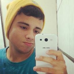 Sei lá... Nao sei me descrever  :)
http://t.co/cFoaoTfEs4
http://t.co/o5bGOBlHxR
http://t.co/NWUqetzAeO @ClubeFollowBack