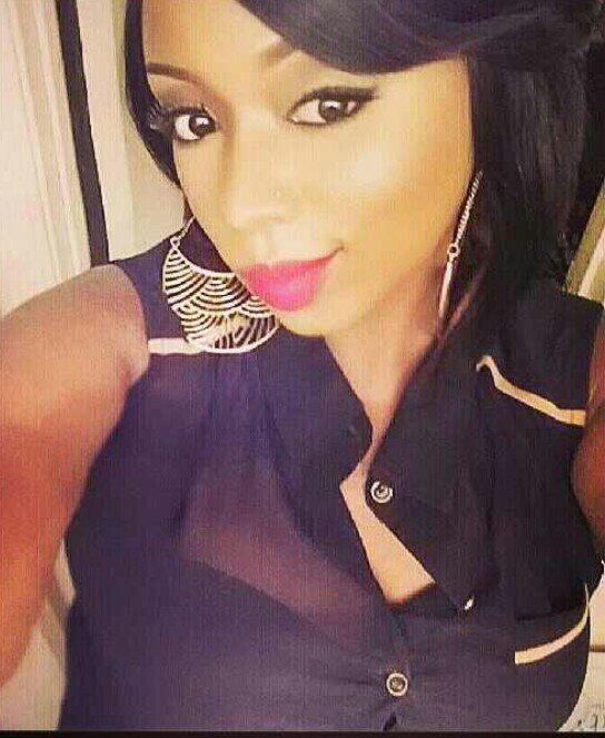 Wife,Mother of two, sister, bestfriend, Go- Getter!  To sum it up to know me is to love me ♥ #TeamGemini2dafullest #Team2blessed2bestressed #Teamfollowback
