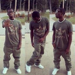 I Go By Tyree, Spit Nun But Real $hit. Mention For A Follow Back! #FreebandGang #TrackNation #HurdleGang