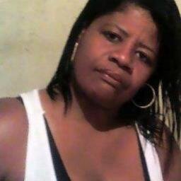 °ღ•CØмρLICǺDǺ € ρ€ЯF€TIпЋǺ ♥♥●•٠·
- aquelaa mulher complicada : P - bem nem eu sei direito : @ wanniia