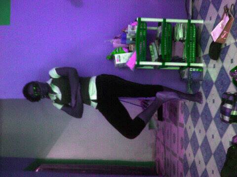 Am just who I am,joke most tyms and serious all d tym....incase u want 2 understand?.follow follow.u know nah.lolz