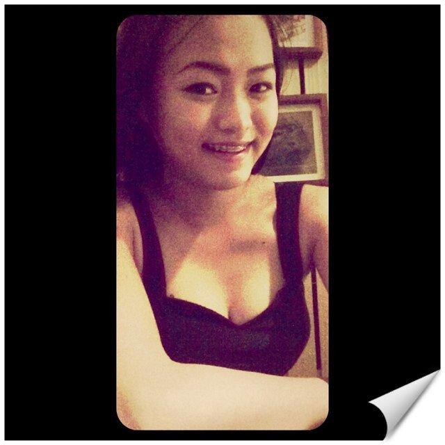 ยิ้ม (: