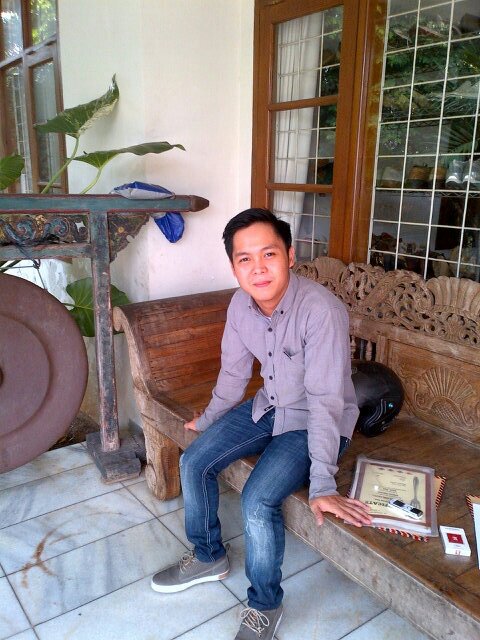 dreamer.nature.logic.bumbu kacang lover.smile.laugh.what you are=what you do
