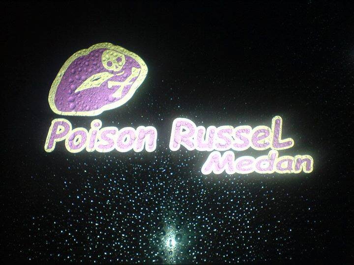 PoisonRussel's profile picture. {sedikit tapi solid}