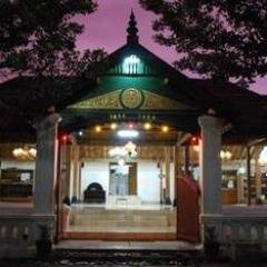 Dari MASJID ke MASJID, kita bangun kekuatan UMAT untuk BANGKIT. #infomasjid #sjrhmasjid #fotomasjid