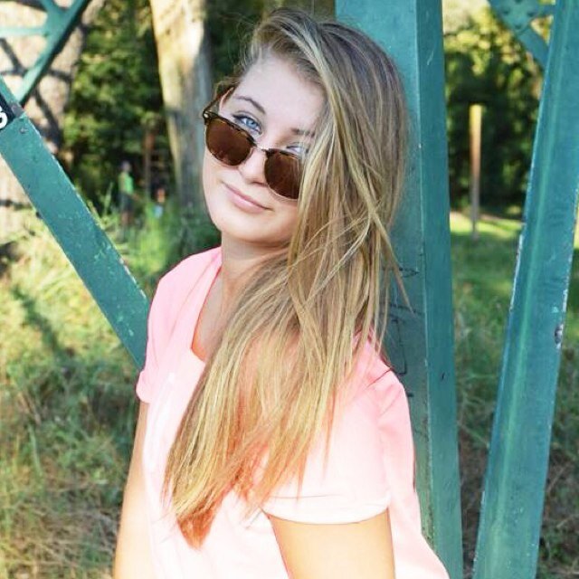 ChiaraSmary's profile picture. @chiarasmareglia my new account, follow it!;)