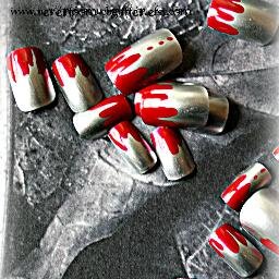 GothicNailArt's profile picture. Dark elf with a nail art fetish.