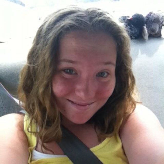 Hi am amanda am a 12 year old girl who loves fashion and makeup i also have a nother hobby swimming and dancing and youtubing 3 you youtube