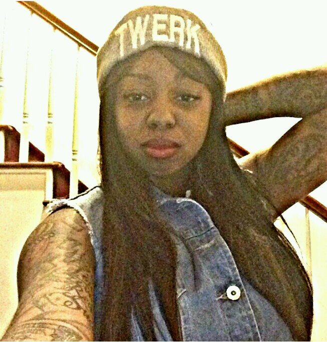 Follow me on instagram @baddestfemalewalking over 60k follows CEO of fashion junkie clothing line.Stupid tatted aspiring model/rapper. Follow me loves 3