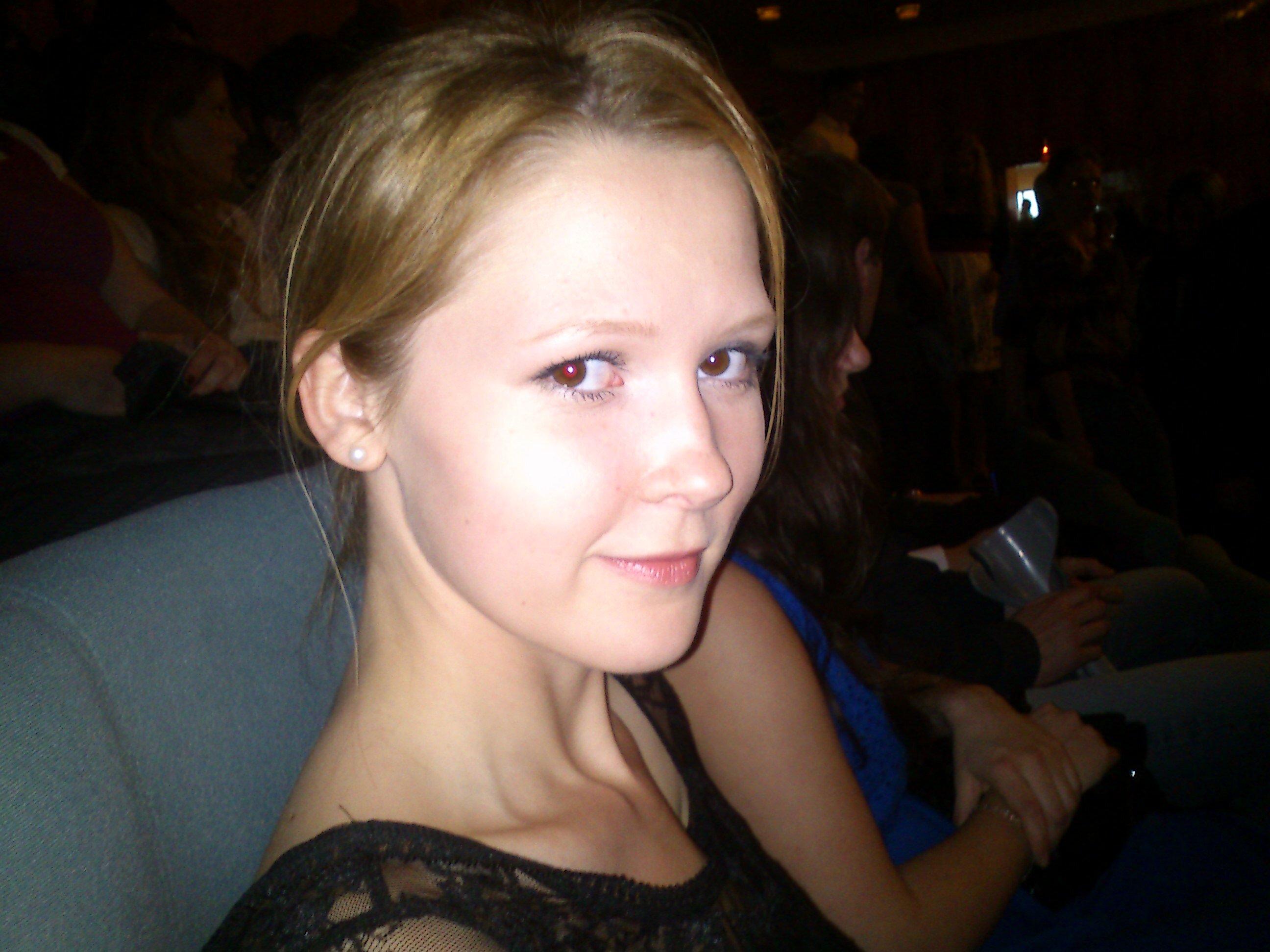 BlondiEm_J's profile picture. All that jazz :)