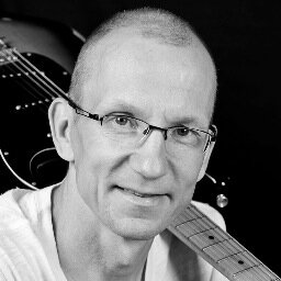 dolphinstreet's profile picture. Guitar player and guitar teacher in Canada.