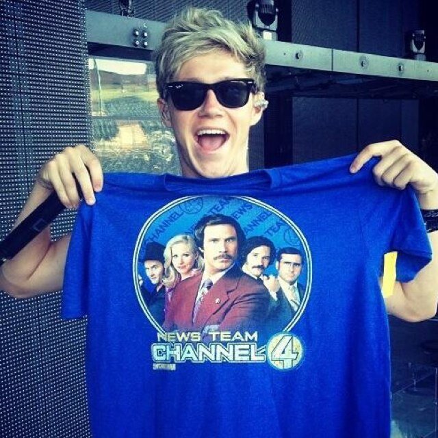 The very first 1D flash mob in San Diego. October 13, 2012  https://t.co/7GUJrgBcMZ