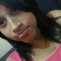 Mano ' sou louca ,amiga, meiga, chata , as vezes insuportável...Se quiser seguir.. seguie Pod pah sigo de volta  *-*