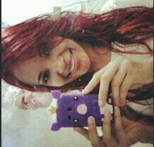 O melhor sorriso sempre será daquele que te faiz sorrir junto.