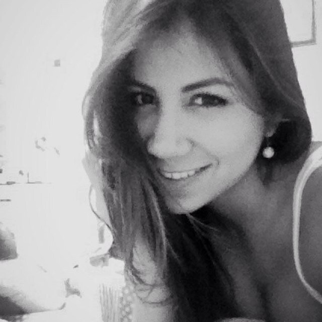 DianitaIzurieta's profile picture. 